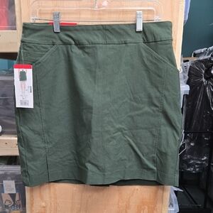 S.C. & CO. Size 8 Olive Green Tummy Control Skort